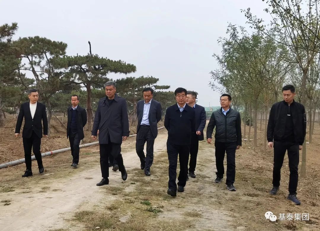 苗豐一行蒞臨集團農業項目考察指導